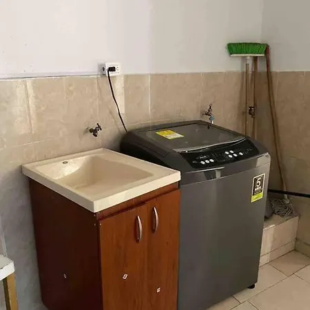 Excelente Amoblado A 5 Min Del Centro Cartagena